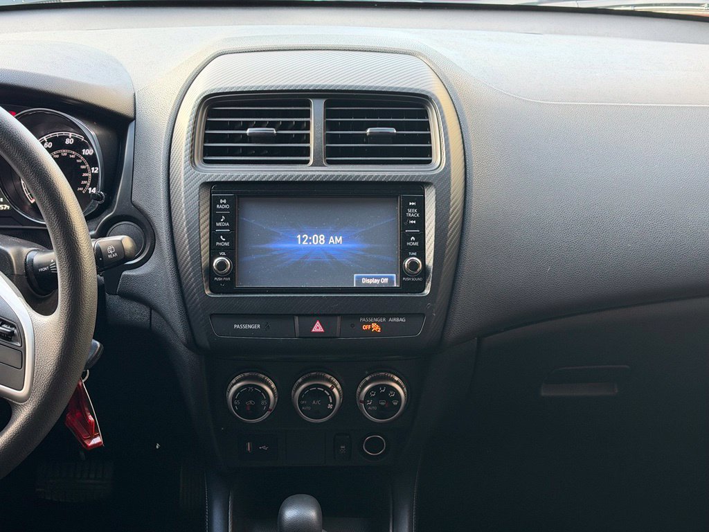 Used 2023 Mitsubishi Outlander Sport ES AWD/4WD image 15