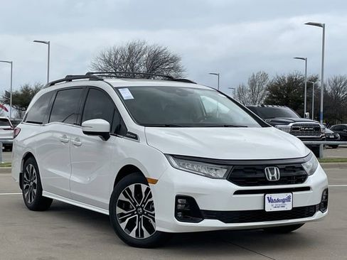 New 2026 Honda Odyssey Elite image 2