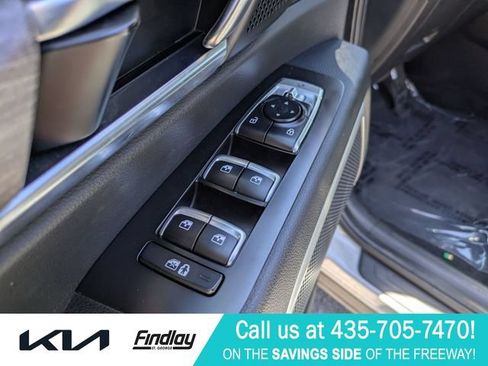 Used 2021 Kia Telluride EX w/ EX Premium Package AWD/4WD image 14