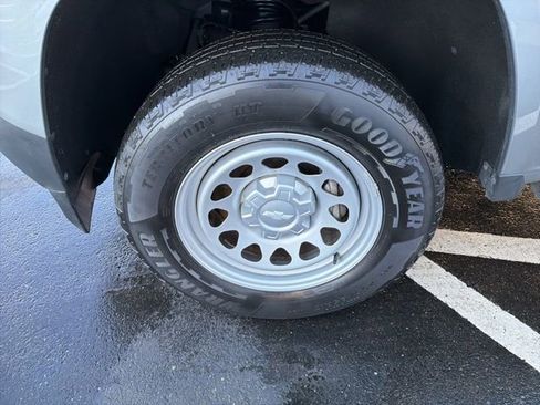 Used 2023 Chevrolet Colorado W/T w/ WT Convenience Package image 12