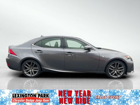 Used 2015 Lexus IS 350 AWD image 4