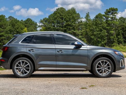 Used 2022 Audi SQ5 Prestige w/ Prestige Package AWD/4WD image 4