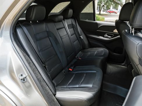 Used 2022 Mercedes-Benz GLE 53 AMG 4MATIC image 33