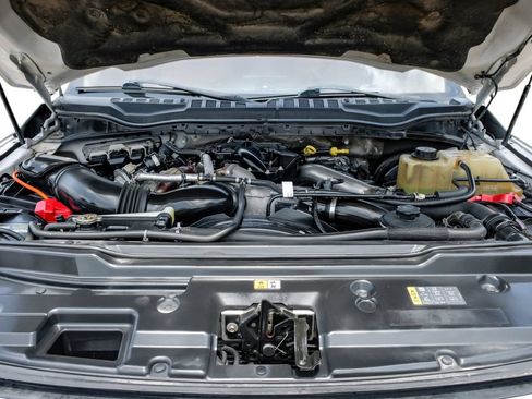 Used 2019 Ford F250 Lariat w/ Lariat Ultimate Package AWD/4WD image 57