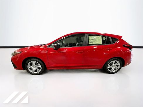 Used 2025 Subaru Impreza 2.0i AWD/4WD image 8
