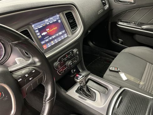 Used 2019 Dodge Charger R/T w/ Performance Handling Group image 16