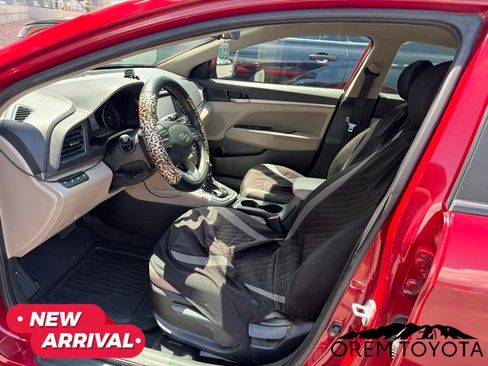 Used 2019 Hyundai Elantra SEL FWD image 10