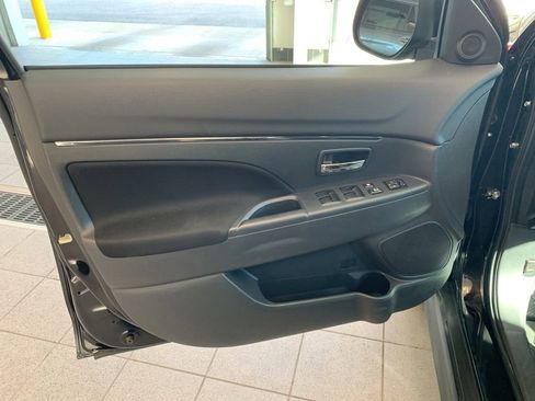 Used 2024 Mitsubishi Outlander Sport LE AWD/4WD image 4