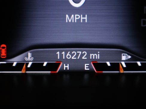 Used 2019 Jeep Cherokee Limited AWD/4WD image 19