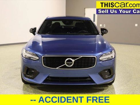 Used 2020 Volvo S90 T6 R-Design image 2