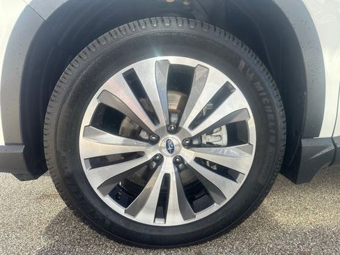 Used 2022 Subaru Ascent Limited w/ Technology Package AWD/4WD image 10