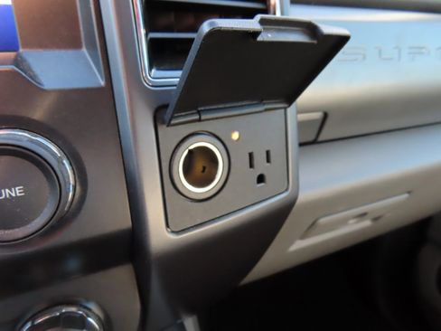 Used 2022 Ford F250 XLT w/ XLT Premium Package image 28