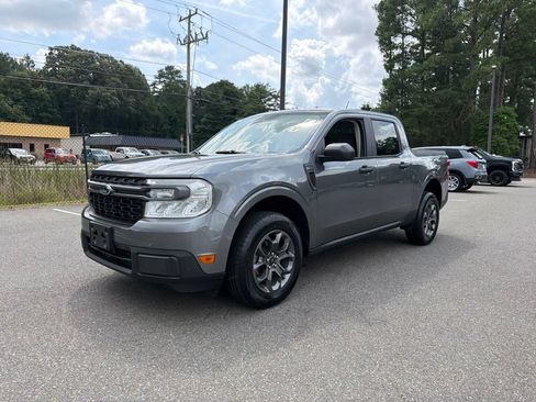 Used 2024 Ford Maverick XLT FWD image 2