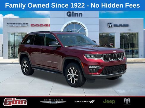 Used 2025 Jeep Grand Cherokee Limited w/ Luxury Tech Group II AWD/4WD image 1