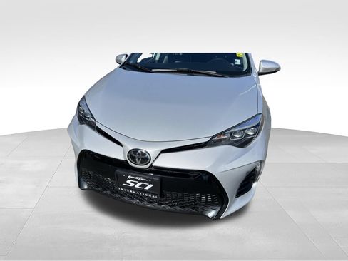 Used 2017 Toyota Corolla SE w/ Carpet Mat Package (TMS) FWD image 8