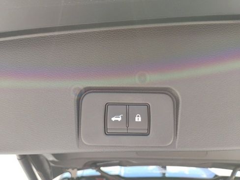 New 2025 Nissan Rogue SL image 10