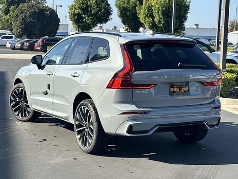 New 2026 Volvo XC60 T8 Ultra w/ Protection Package Premier image 5