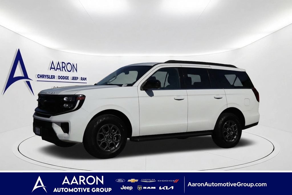 Used 2025 Ford Expedition Active AWD/4WD image 1