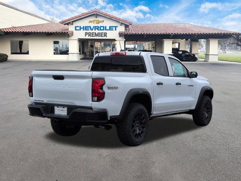 New 2026 Chevrolet Colorado Trail Boss AWD/4WD image 8