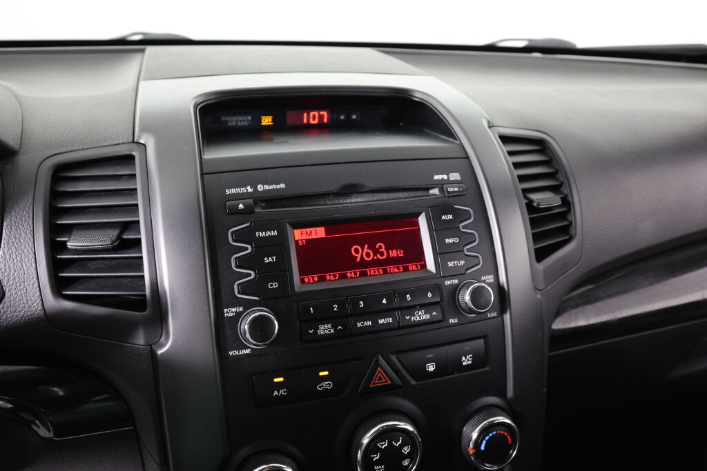 Used 2011 Kia Sorento LX w/ Convenience Pkg AWD/4WD image 36