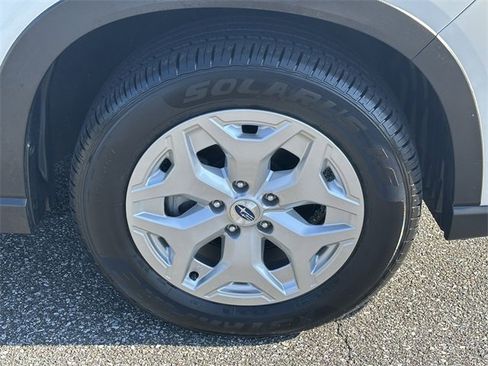 Used 2022 Subaru Forester image 12