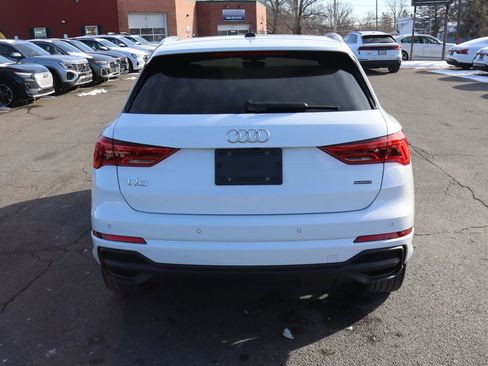 Used 2023 Audi Q3 2.0T Premium w/ Convenience Package image 7