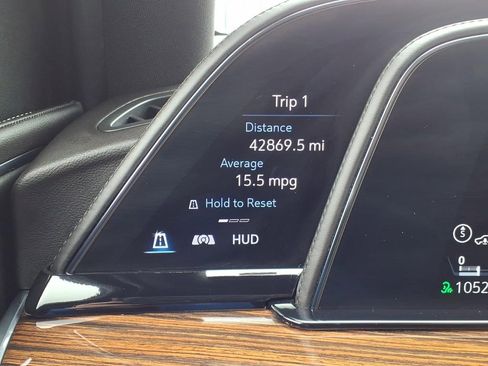 Used 2021 Cadillac Escalade Premium Luxury w/ Driver Assist Tech Package image 33