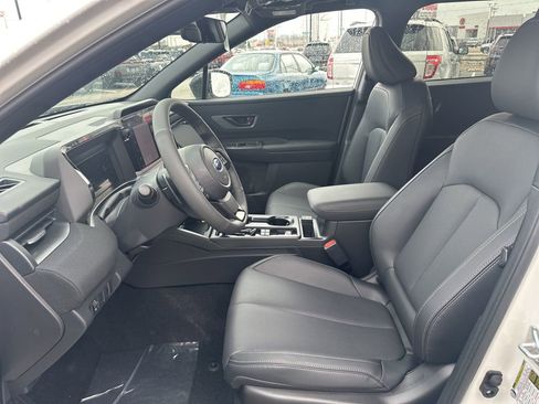 New 2026 Subaru Outback Limited AWD/4WD image 11