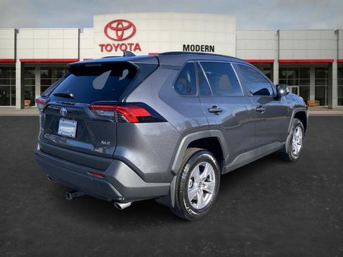 Certified 2025 Toyota RAV4 XLE image 5