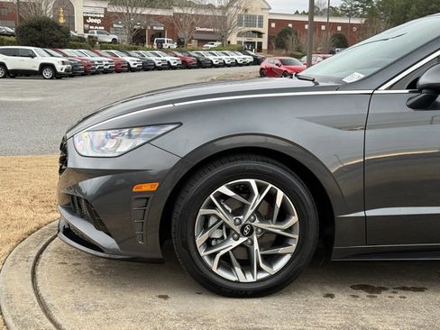 Used 2023 Hyundai Sonata SEL w/ Convenience Package image 12