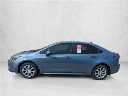 Used 2026 Toyota Corolla LE FWD image 8