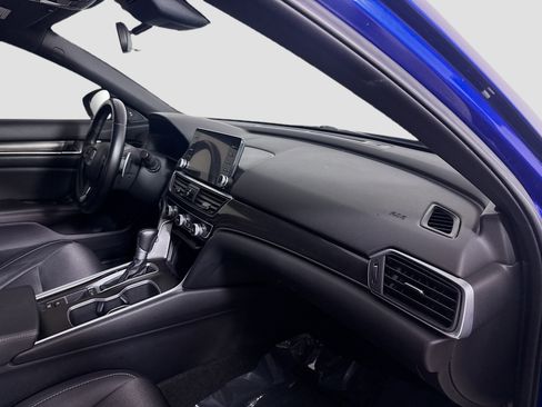 Used 2020 Honda Accord Sport image 30