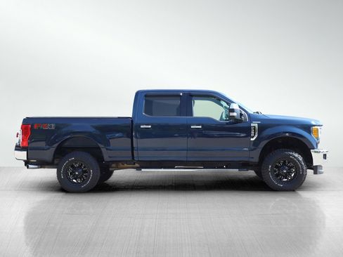 Used 2017 Ford F350 Lariat AWD/4WD image 6