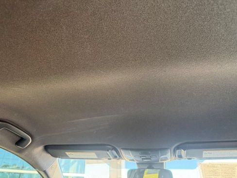 Used 2021 Toyota Corolla SE w/ Carpet Mat Package (TMS) FWD image 15