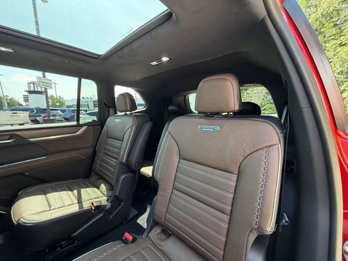 New 2026 GMC Acadia Denali Ultimate AWD/4WD image 27