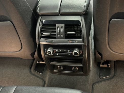 Used 2018 BMW X5 xDrive35d w/ M Sport Package image 19