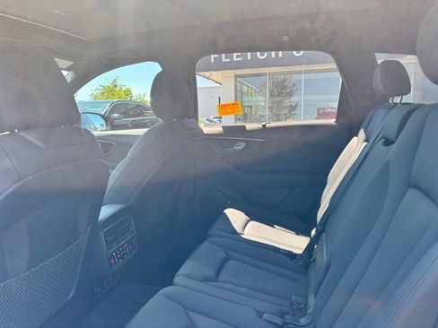 Used 2021 Audi Q7 3.0T Prestige w/ Prestige Package AWD/4WD image 9