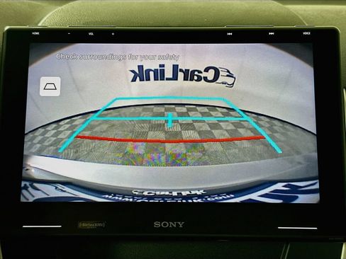 Used 2017 Toyota Camry SE FWD image 15