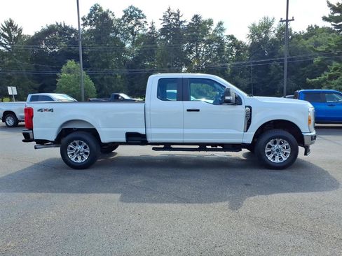 Used 2023 Ford F250 XL w/ XL Chrome Package AWD/4WD image 4
