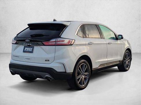 Used 2021 Ford Edge Titanium w/ Equipment Group 301A image 5