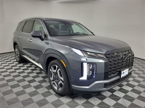 Certified 2025 Hyundai Palisade SEL image 7