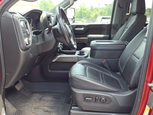 Used 2021 GMC Sierra 2500 Denali w/ Denali Ultimate Package AWD/4WD image 12
