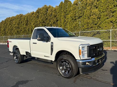 Used 2024 Ford F350 XL w/ 360-Degree Camera Package image 6