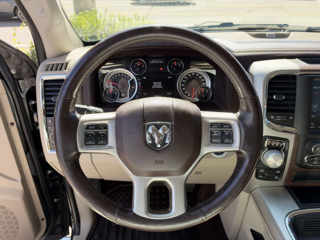 Used 2017 RAM 1500 Laramie w/ Convenience Group AWD/4WD image 17