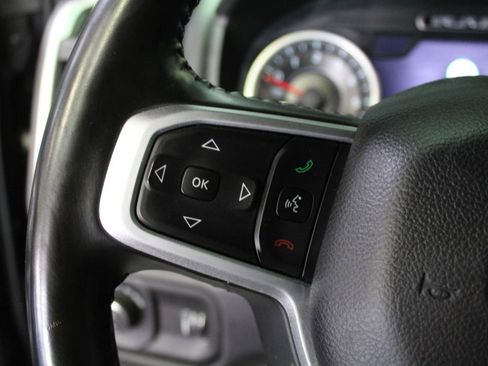 Used 2021 RAM 1500 Big Horn AWD/4WD image 9