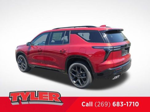 New 2026 Chevrolet Traverse RS w/ LPO, Floor Liner Package AWD/4WD image 5
