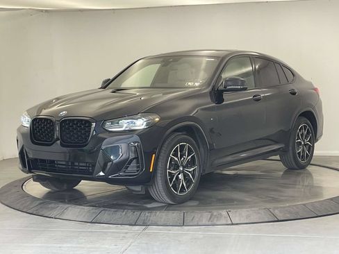Used 2025 BMW X4 xDrive30i w/ Premium Package AWD/4WD image 1