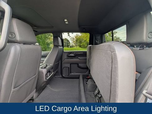 Used 2025 GMC Sierra 2500 AT4 w/ AT4 Premium Plus Package AWD/4WD image 27