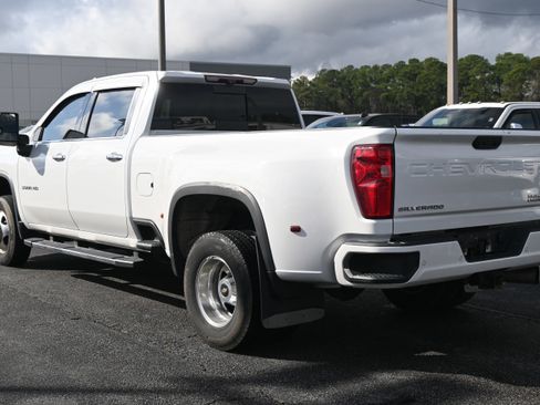 Used 2020 Chevrolet Silverado 3500 High Country image 11