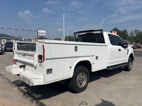 Used 2017 Ford F350 XL w/ Power Equipment Group AWD/4WD image 8